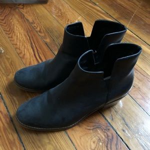 Cole Haan black Abbot booties - size 8